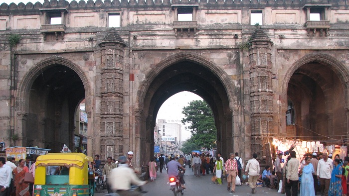 Best Places to Hangout with Friends in Ahmedabad