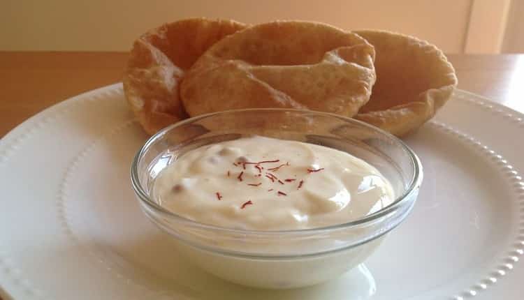 shrikhand-puri