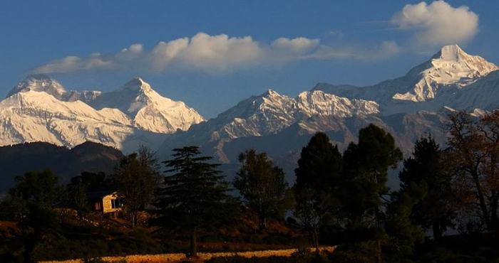 himalaya view from chaukori