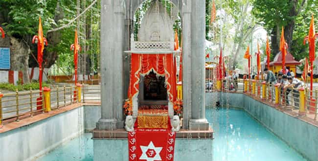 Kheer Bhawani temple