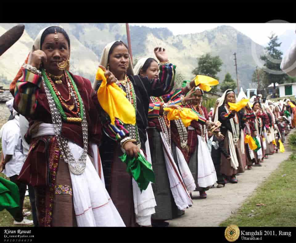 Details more than 108 uttarakhand traditional dress female best
