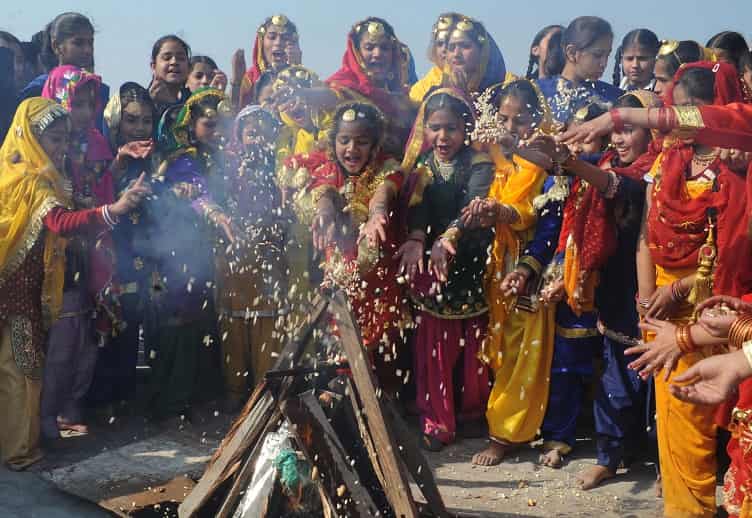 Lohri Rituals