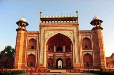 Main Gateway of Taj Mahal
