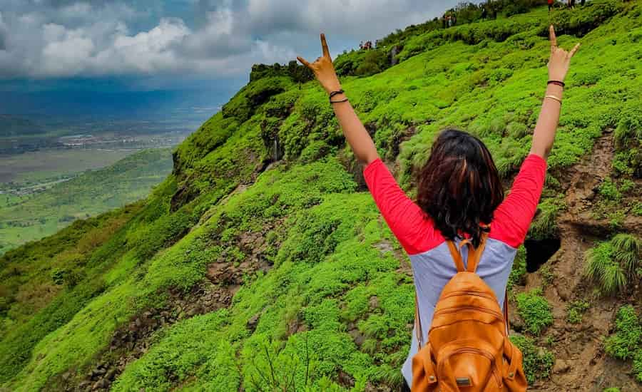 Khandala Honeymoon Tour Package