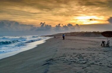 Puri Honeymoon Tour Package