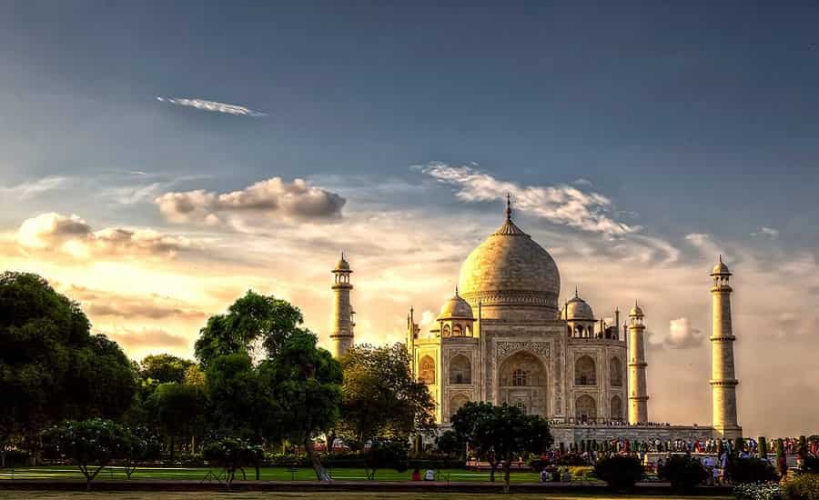 Overnight Taj Mahal Tour
